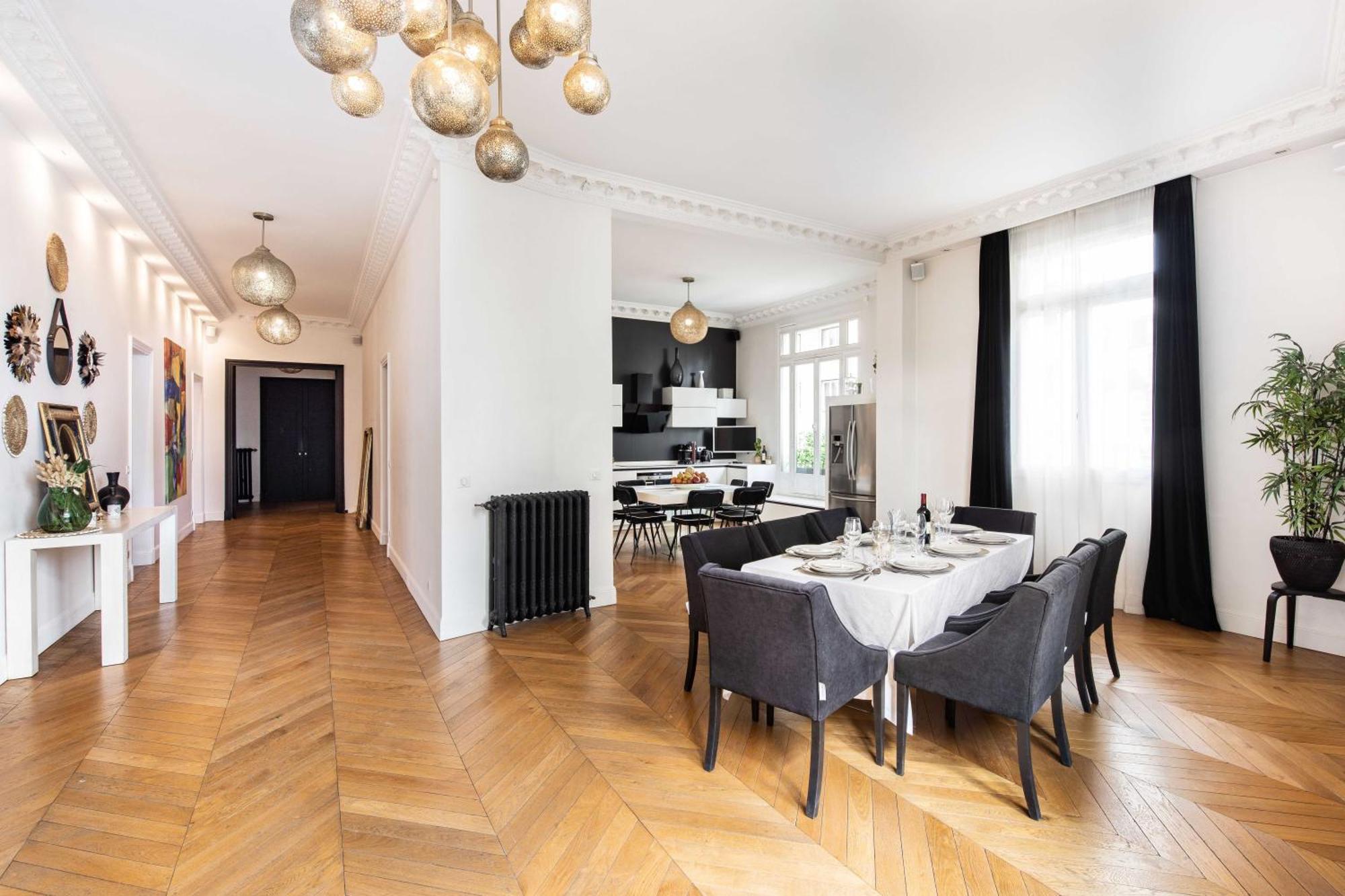 Luxury - 5br-10p - Trocadero Appartement Parijs